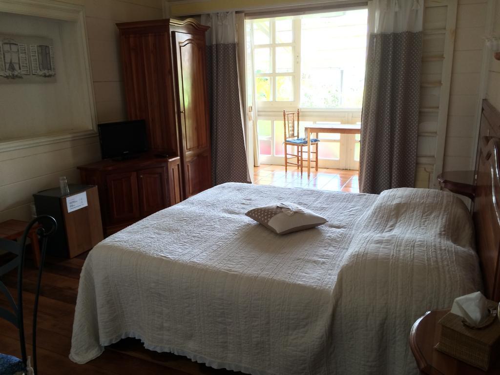 Hotel Le Bois Rouge Cilaos Zimmer foto